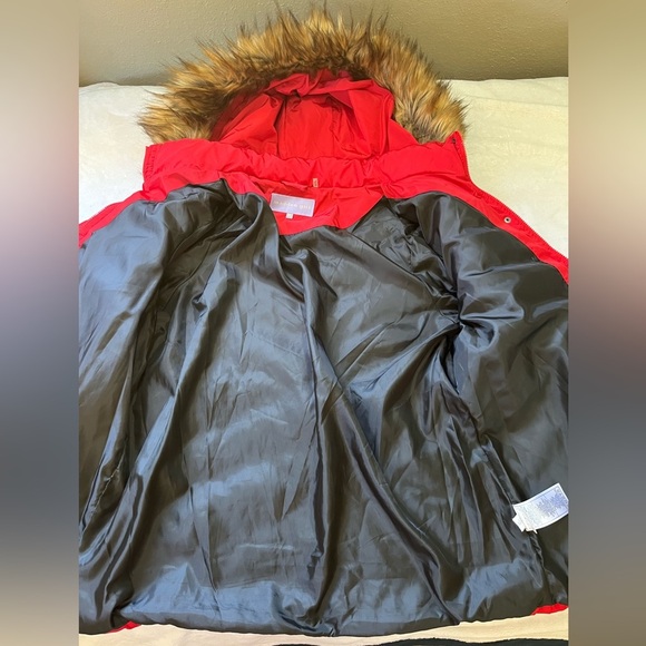 Madden Girl Red Puffer Jacket Faux Fur Hood XXL Juniors | Winter Cozy Chic - Picture 13 of 15
